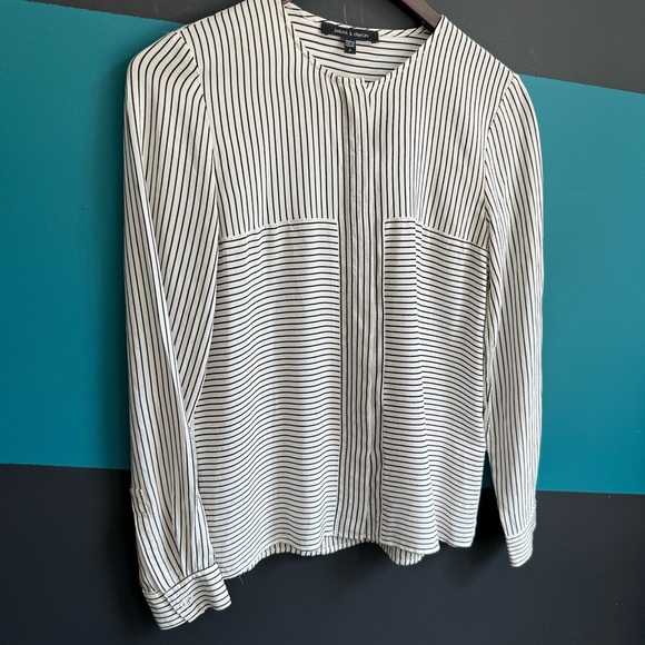 Judith & charles 100% silk - Picture 2 of 11